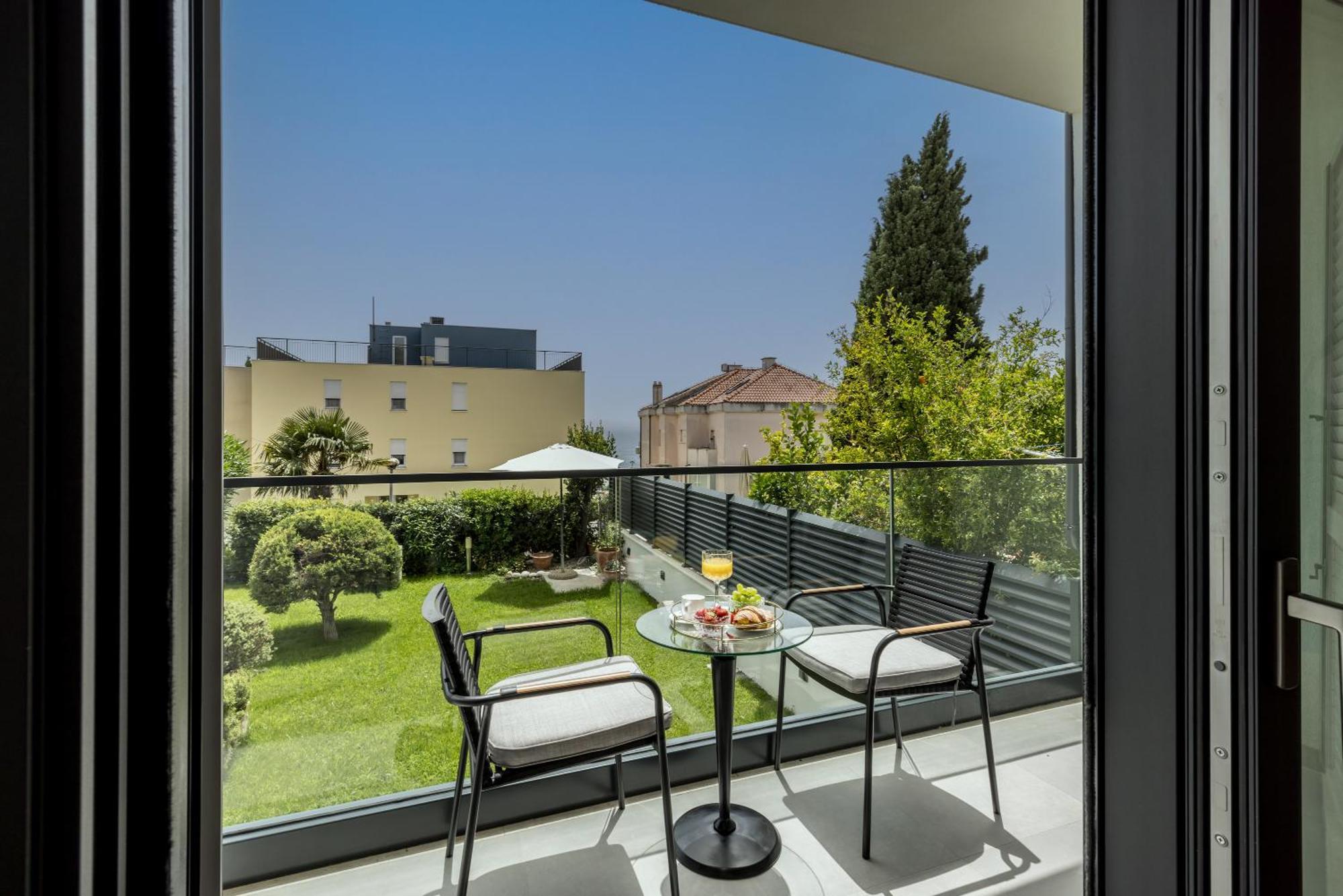 Lux Garden Luxury 2 * Split